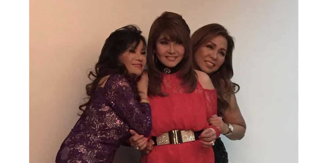 Imelda Papin in tears while giving out message to late Claire dela Fuente Imelda Papin in tears while giving out message to late Claire dela Fuente