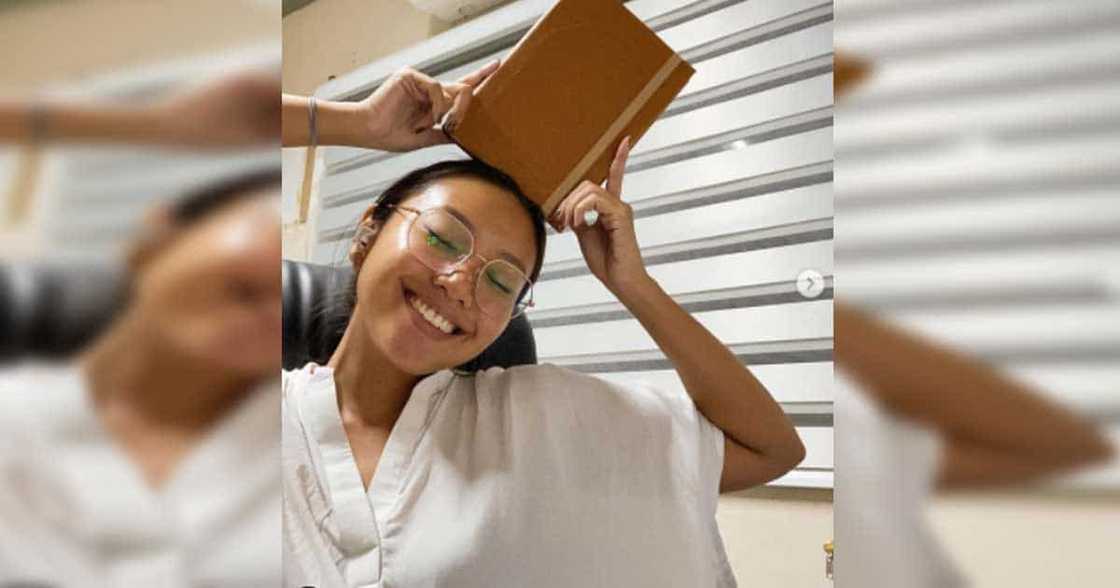 TikTok sensation Ayn Bernos, rumesbak sa basher na nagsabing may "mental health problem" siya TikTok sensation Ayn Bernos, rumesbak sa basher na nagsabing may "mental health problem" siya