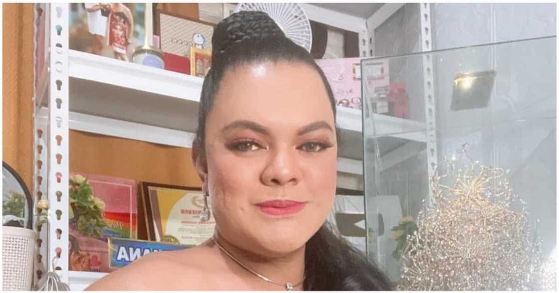 Juliana Parizcova Segovia sa kaibigang si Brenda Mage; "Sige na lumabas ka na ng bahay ni kuya" Juliana Parizcova Segovia sa kaibigang si Brenda Mage; "Sige na lumabas ka na ng bahay ni kuya"