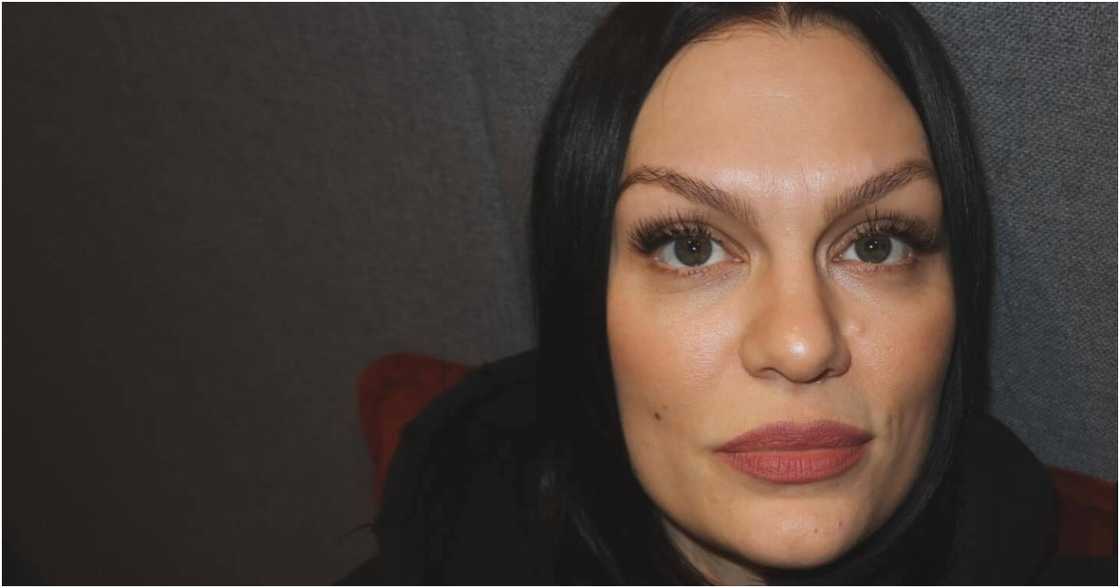 Jessie J on Facebook Jessie J on Facebook