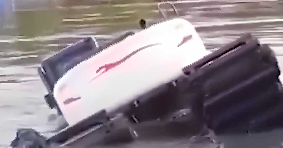 Soft soil causes amphibious backhoe to capsize in a river in Negros Occidental, killing the operator