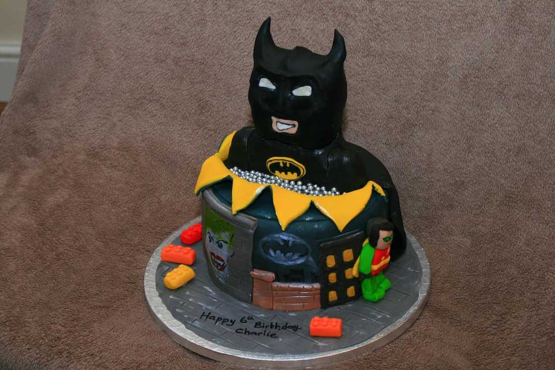 Batman cake design Batman cake design
