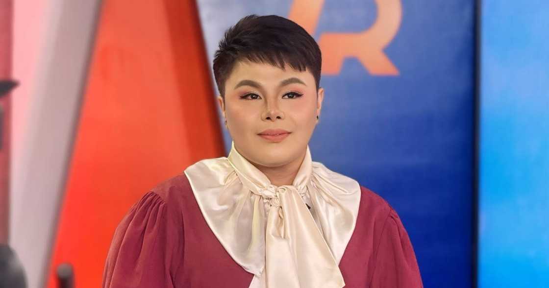 DJ Jhaiho, binuking ang celebrity na umano'y uhaw sa atensyon sa isang event DJ Jhaiho, binuking ang celebrity na umano'y uhaw sa atensyon sa isang event