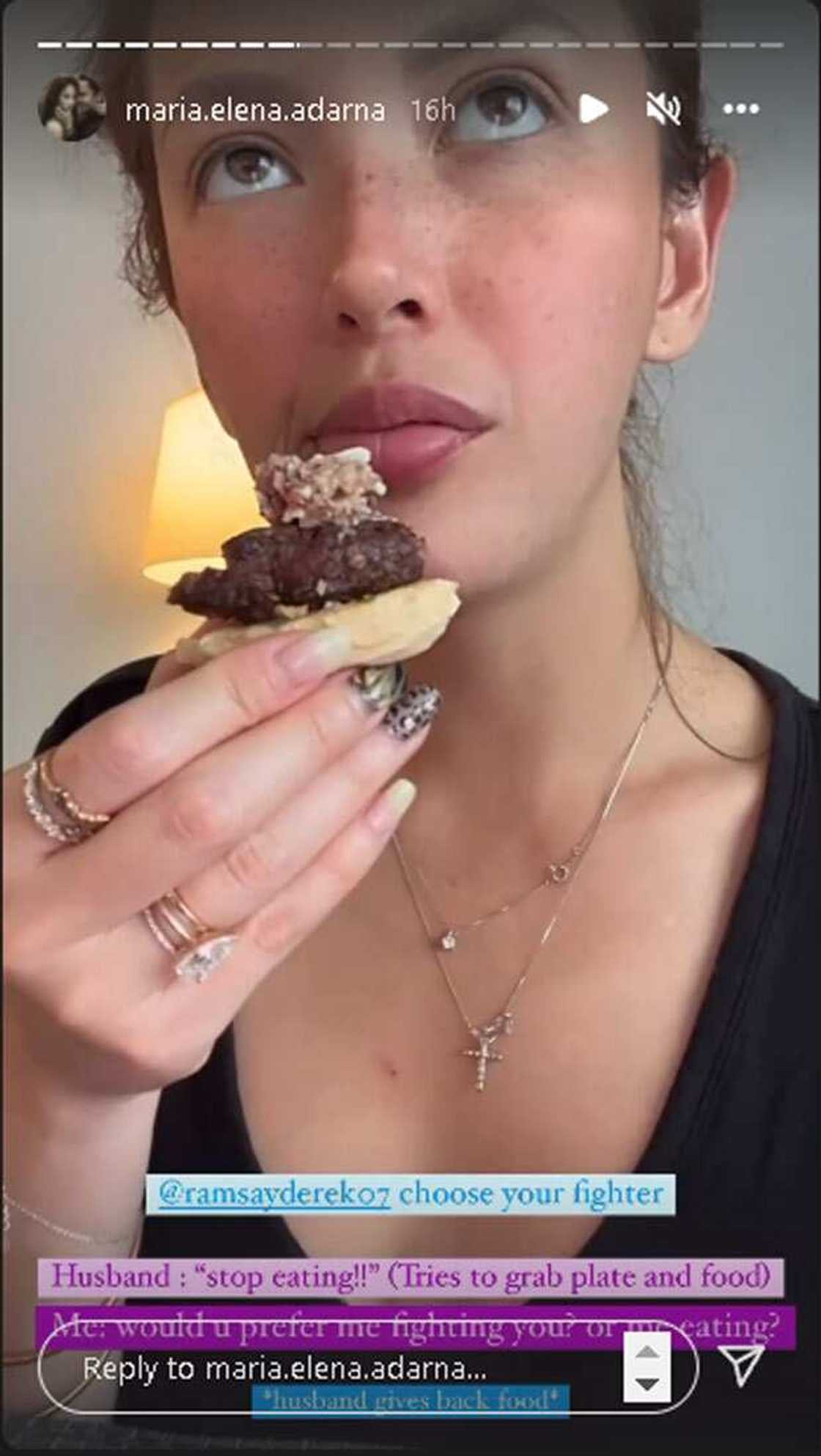 Ellen Adarna, pabirong sinabihan ang asawa na hayaan lang siya dapat na kumain Ellen Adarna, pabirong sinabihan ang asawa na hayaan lang siya dapat na kumain