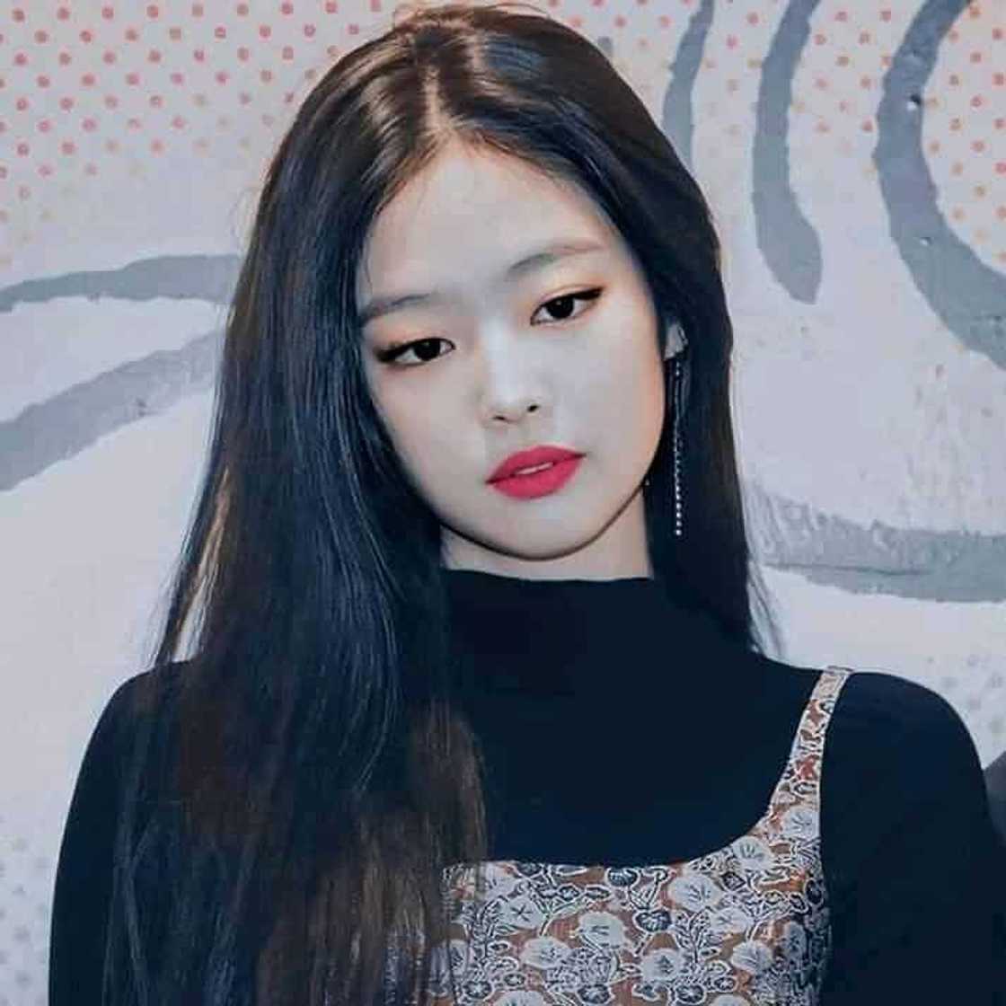 Jennie Blackpink height Jennie Blackpink height