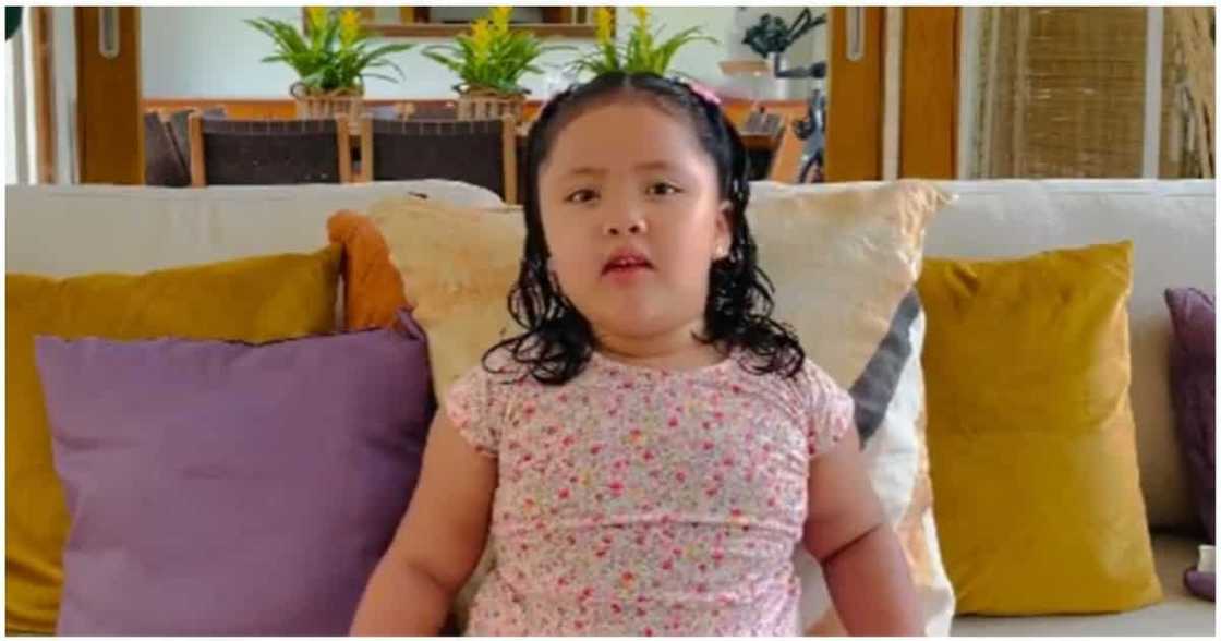 Video ni Tali na nakanta ang buong Eat Bulaga theme song, kinagiliwan ng netizens Video ni Tali na nakanta ang buong Eat Bulaga theme song, kinagiliwan ng netizens