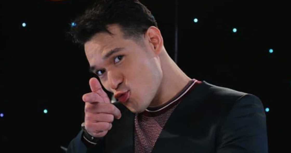 Pancho Magno (@magnopancho) Pancho Magno (@magnopancho)