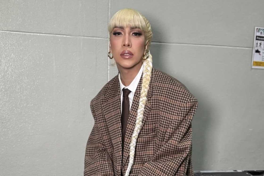 Vice Ganda, may nakakagulat na hiling kay Vic Sotto; pangarap na proyekto, inihayag Vice Ganda, may nakakagulat na hiling kay Vic Sotto; pangarap na proyekto, inihayag