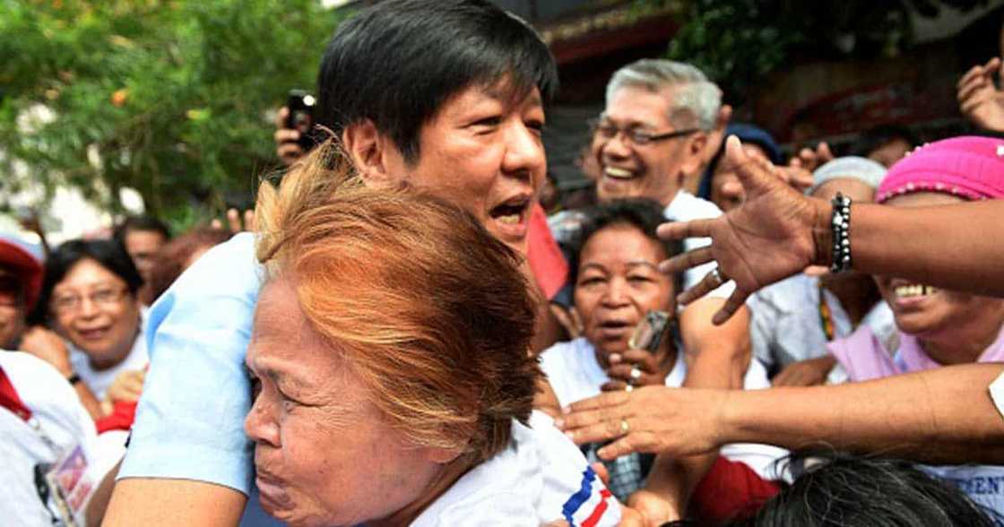 Bongbong Marcos, inamin na nag-usap sila ni Mayor Sara tungkol pulitika noon; kinukonsidera rin si Sen Bong Go Bongbong Marcos, inamin na nag-usap sila ni Mayor Sara tungkol pulitika noon; kinukonsidera rin si Sen Bong Go
