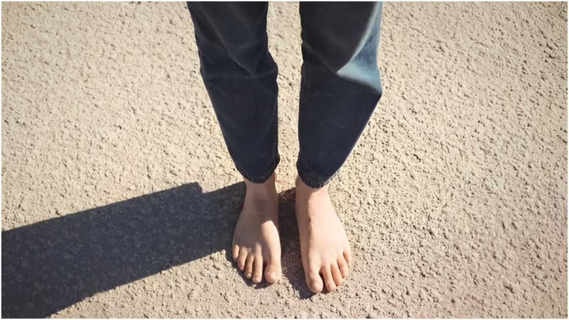 Estudyante mula sa isang exclusive school sa Manila, na-rescue mula sa mga kidnappers Estudyante mula sa isang exclusive school sa Manila, na-rescue mula sa mga kidnappers