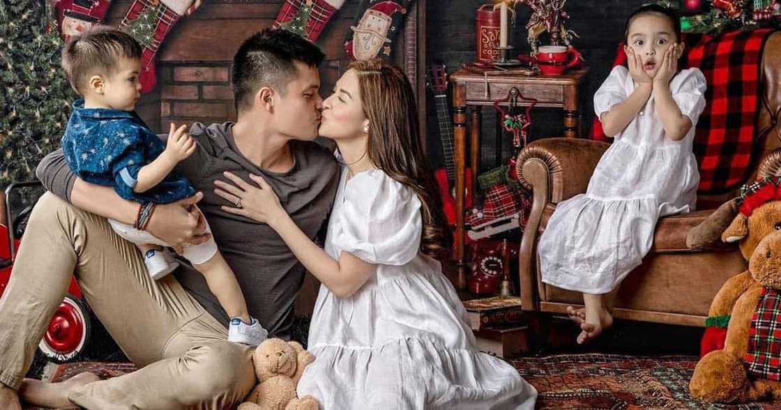 Picture na pinost ni Marian Rivera kasama ang kanyang ama, viral: “With Papa” Picture na pinost ni Marian Rivera kasama ang kanyang ama, viral: “With Papa”