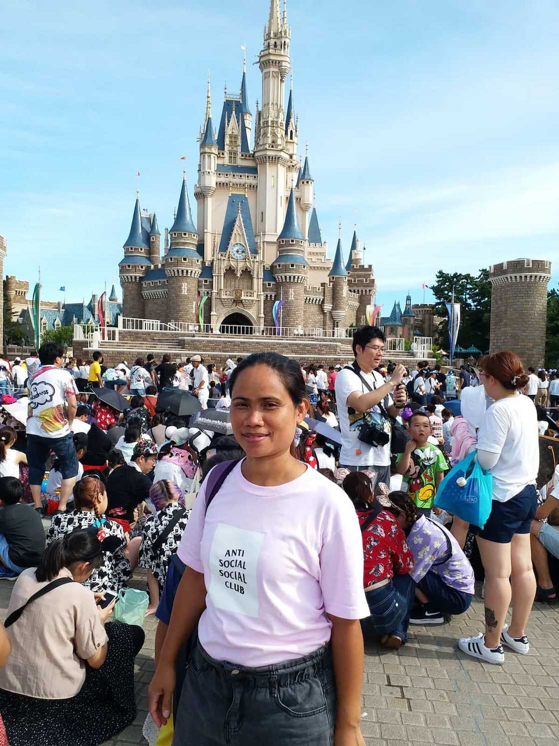 Pinay DH sa Taiwan, nakalibot na sa iba’t-ibang parte ng mundo at nagpapatayo pa ng bahay Pinay DH sa Taiwan, nakalibot na sa iba’t-ibang parte ng mundo at nagpapatayo pa ng bahay