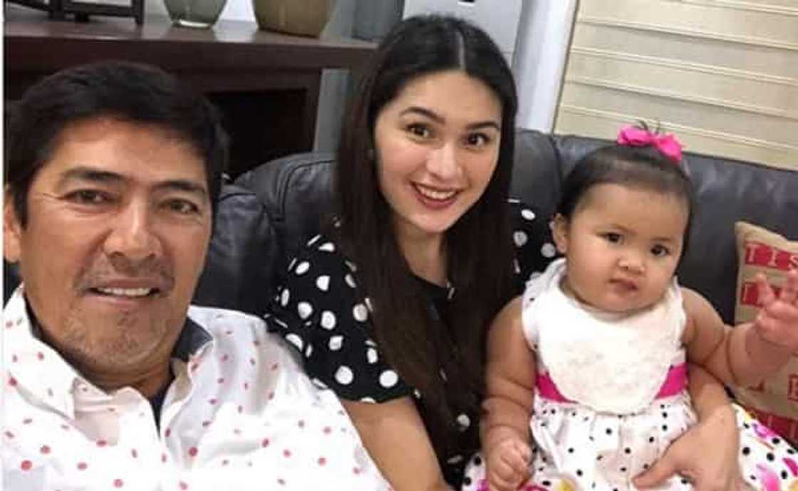 Vic Sotto, binalaan ang mga nagpapakalat ng fake news tungkol sa kanya: "May paglalagyan kayo" Vic Sotto, binalaan ang mga nagpapakalat ng fake news tungkol sa kanya: "May paglalagyan kayo"