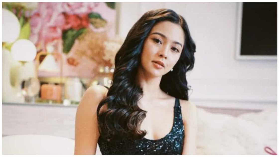 Ogie D kay Kim Chiu sa It's Showtime: "Di niya pwedeng i-promote ang Linlang" Ogie D kay Kim Chiu sa It's Showtime: "Di niya pwedeng i-promote ang Linlang"