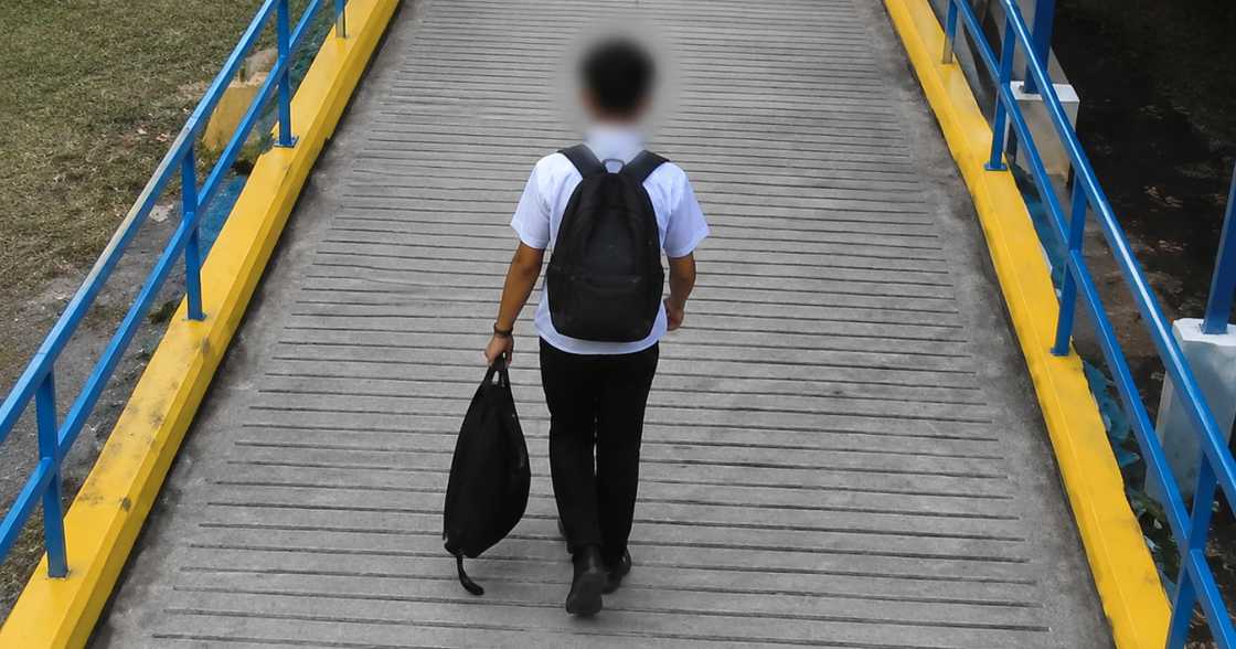 Grade 8 student Grade 8 student