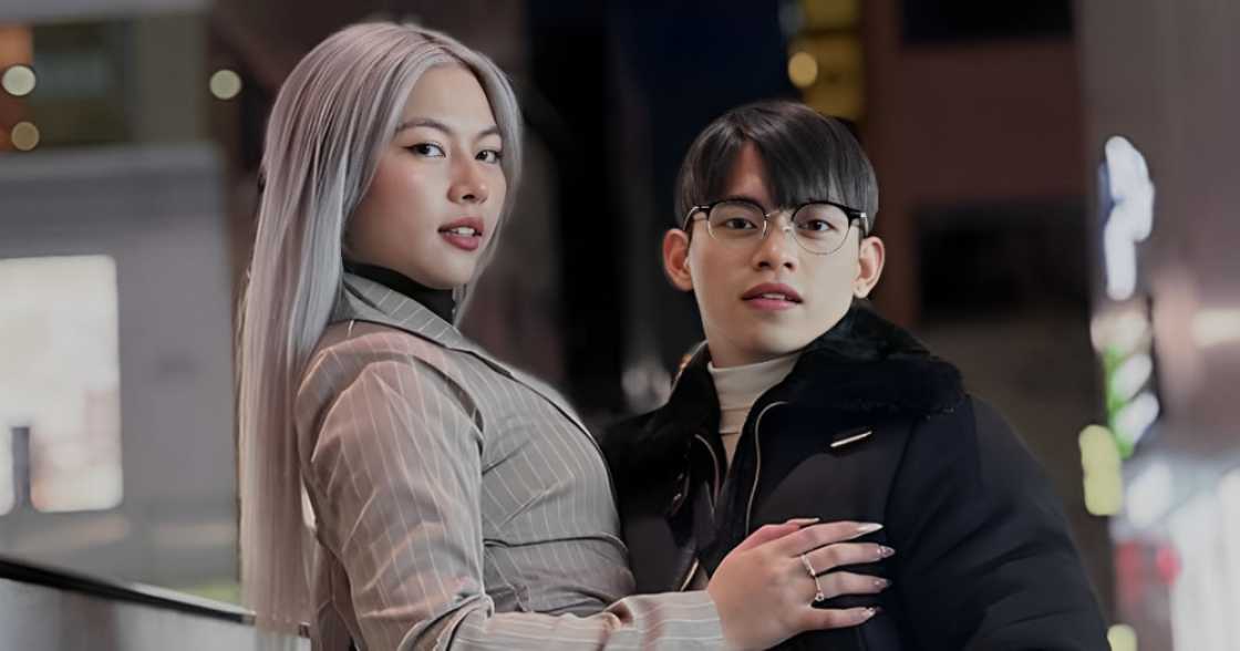 Carlos Yulo, Chloe San Jose pose for cozy snaps with their fur baby Carlos Yulo, Chloe San Jose pose for cozy snaps with their fur baby