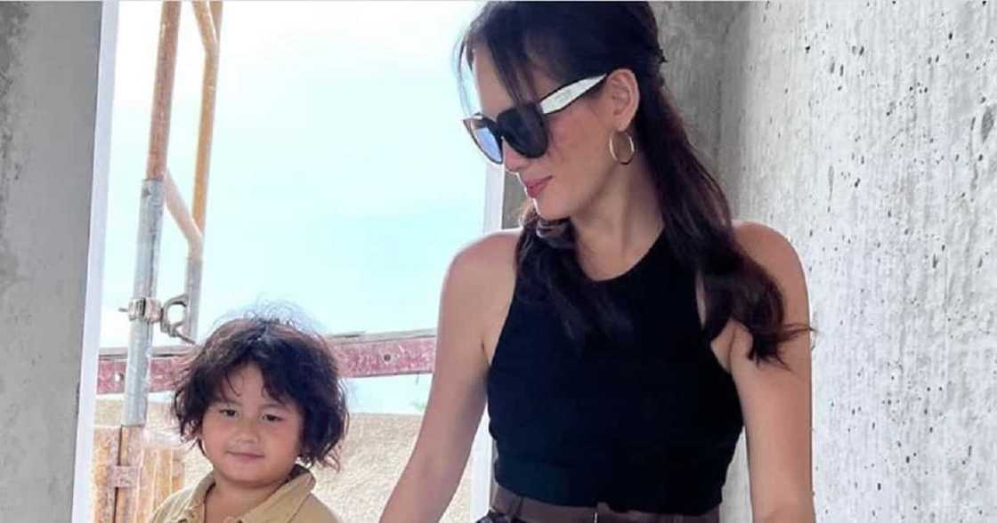 Ellen Adarna shows her adorable new photos featuring son Elias Modesto (@maria.elena.adarna) Ellen Adarna shows her adorable new photos featuring son Elias Modesto (@maria.elena.adarna)