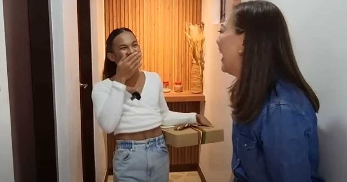 Awra Briguela, pinakita kay Karen Davila ang kanyang bonggang bagong bahay Awra Briguela, pinakita kay Karen Davila ang kanyang bonggang bagong bahay