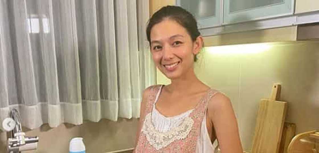 Jennica Garcia goes home to her kids after being separated from them during the lock-in taping Jennica Garcia goes home to her kids after being separated from them during the lock-in taping