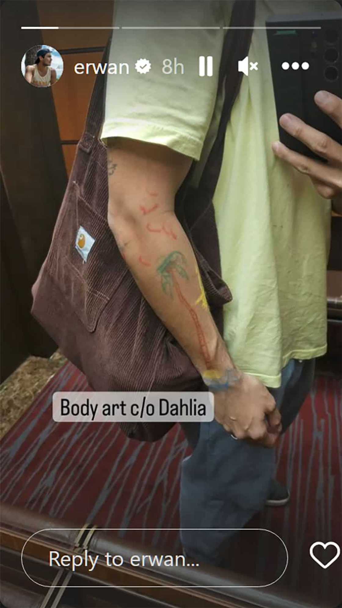 Erwan Heussaff, proud na dinisplay sa social media ang “body art” na gawa ng kanyang anak na si Dahlia Erwan Heussaff, proud na dinisplay sa social media ang “body art” na gawa ng kanyang anak na si Dahlia