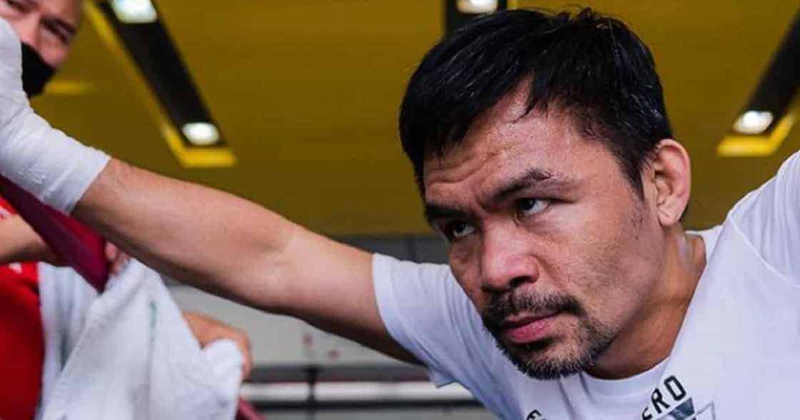 Manny Pacquiao, nakaharap na ang Cuban boxer na pumalit kay Errol Spence Manny Pacquiao, nakaharap na ang Cuban boxer na pumalit kay Errol Spence