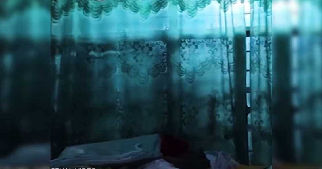 Creepy TikTok video of "anino sa bintana" goes viral; captures attention of KMJS Creepy TikTok video of "anino sa bintana" goes viral; captures attention of KMJS