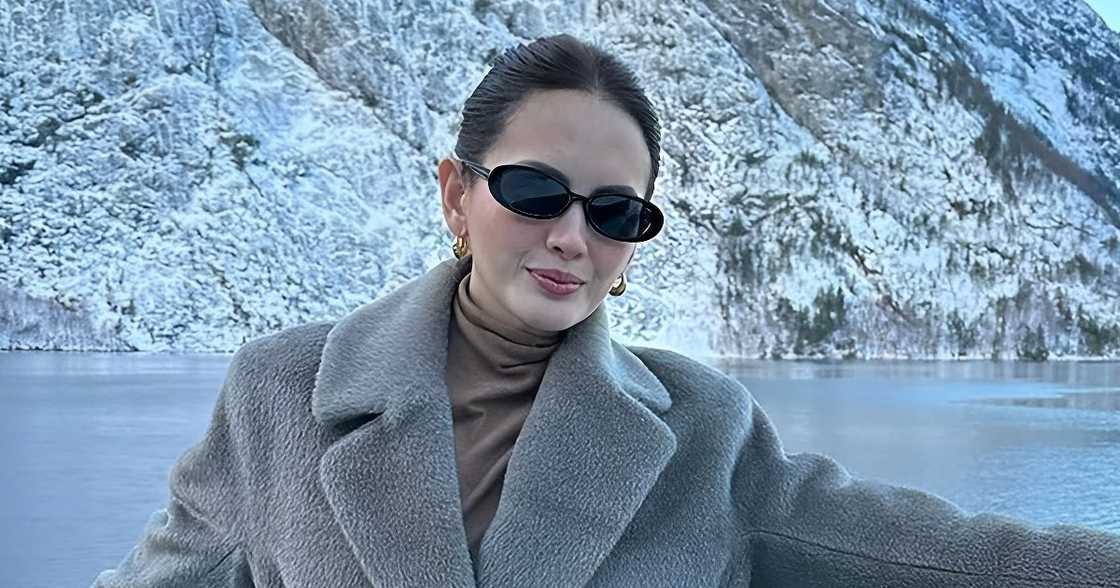 Ellen Adarna, ipinasilip sa followers ang kanyang unica hija Ellen Adarna, ipinasilip sa followers ang kanyang unica hija