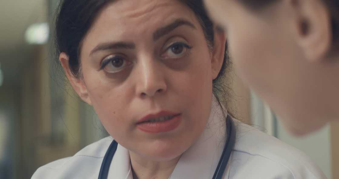 Doctor talks to a patient