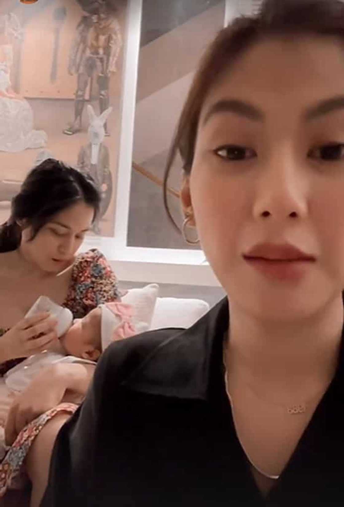 Alex Gonzaga, pinakita ang picture ng kanyang ate sa aniya'y 'mother role' nito