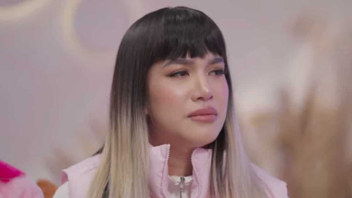 Papi Galang, ibinahagi ang umano'y masalimuot na nakaraan kasama ang sariling ina Papi Galang, ibinahagi ang umano'y masalimuot na nakaraan kasama ang sariling ina