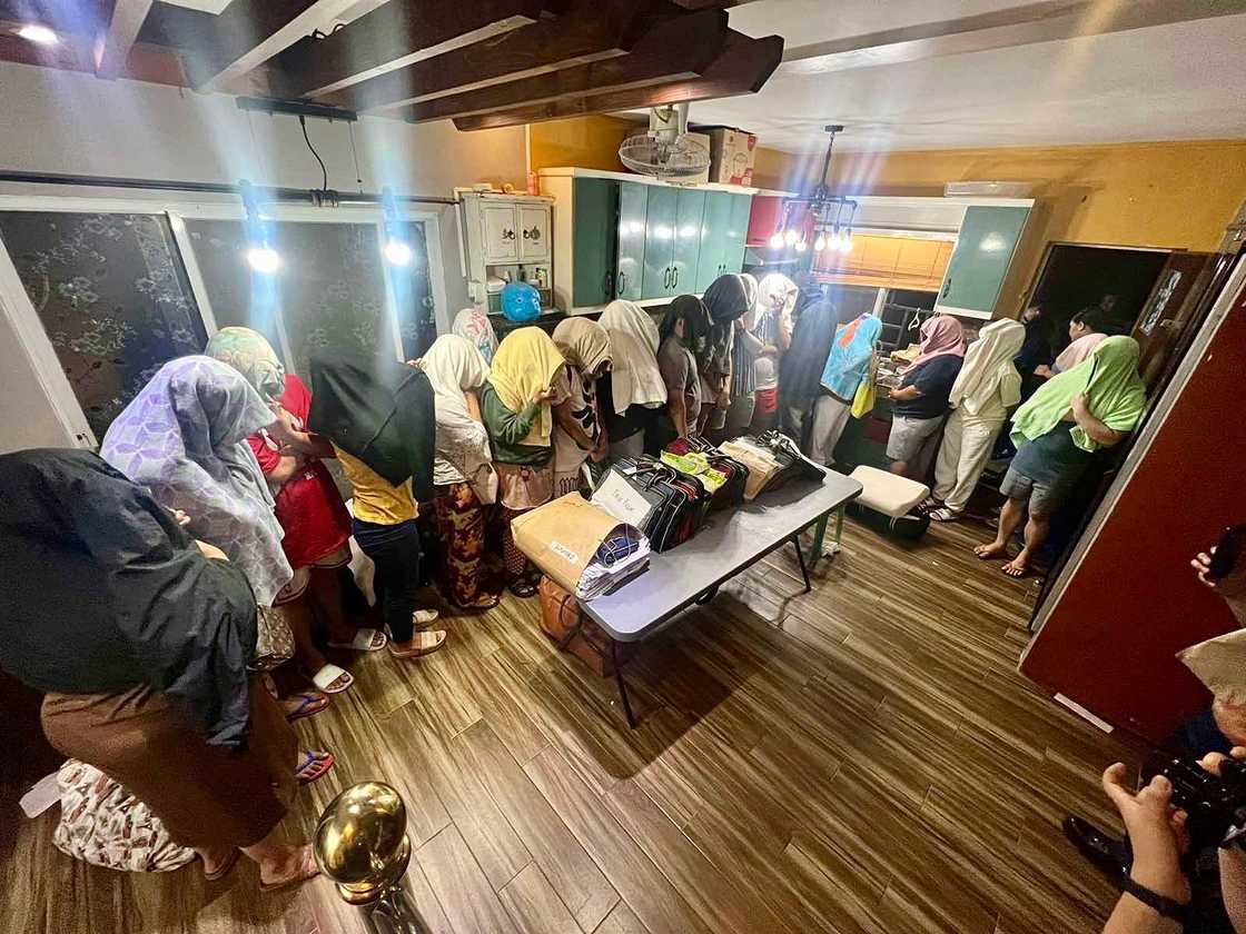 Rapper at partner nitong vlogger, kabilang sa hinuli dahil sa vishing scam Rapper at partner nitong vlogger, kabilang sa hinuli dahil sa vishing scam