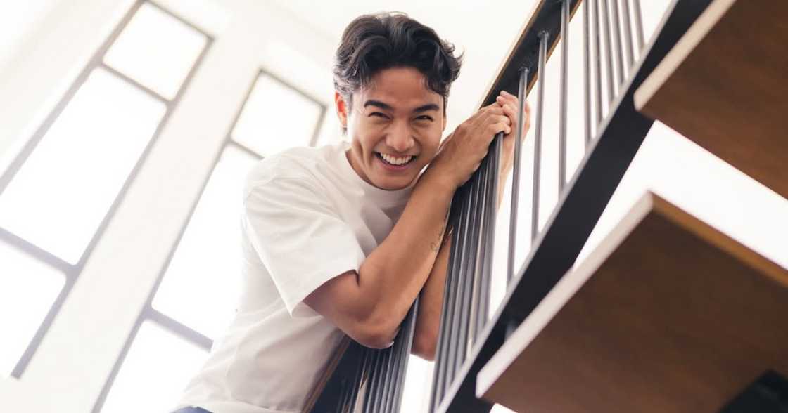 EX-PBB housemate Michael Sager, ibinida ang bagong bahay EX-PBB housemate Michael Sager, ibinida ang bagong bahay