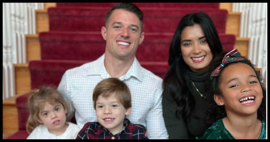 Michelle Madrigal at anak, masayang nag-Pasko kasama ang partner at mga anak nito @mitch_madrigal Michelle Madrigal at anak, masayang nag-Pasko kasama ang partner at mga anak nito @mitch_madrigal