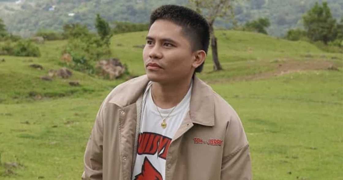 Vlogger na si Al Moralde, namurahan sa lechon package ni Marjorie Abastas Vlogger na si Al Moralde, namurahan sa lechon package ni Marjorie Abastas
