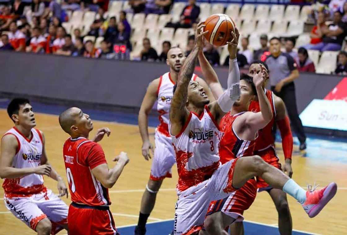 Calvin Abueva shoes Calvin Abueva shoes