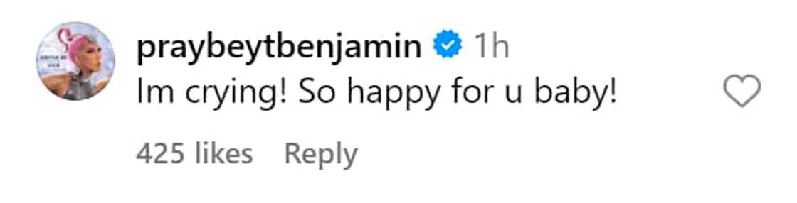 Vice Ganda, naiyak umano dahil sa sobrang saya para kay Ryan Bang Vice Ganda, naiyak umano dahil sa sobrang saya para kay Ryan Bang