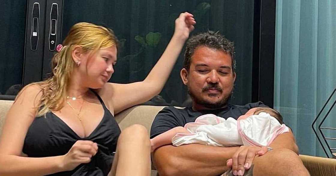 Gregg Homan, nag-post ng isang madamdaming B-day greeting para kay Angelica Panganiban: “We love you” Gregg Homan, nag-post ng isang madamdaming B-day greeting para kay Angelica Panganiban: “We love you”