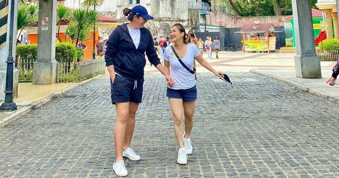 Sheryn Regis, suportado raw ng anak ang kanyang pagiging miyembro ng LGBTQ: “I’m proud of you” Sheryn Regis, suportado raw ng anak ang kanyang pagiging miyembro ng LGBTQ: “I’m proud of you”