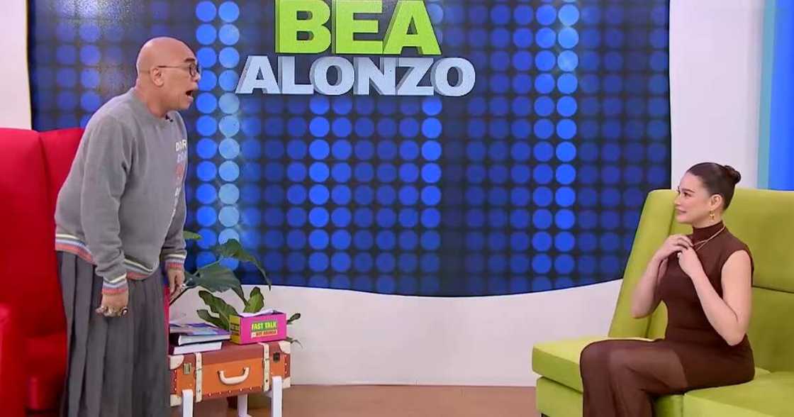 Video ni Boy Abunda na humihingi ng “consent” para yakapin si Bea Alonzo, viral Video ni Boy Abunda na humihingi ng “consent” para yakapin si Bea Alonzo, viral