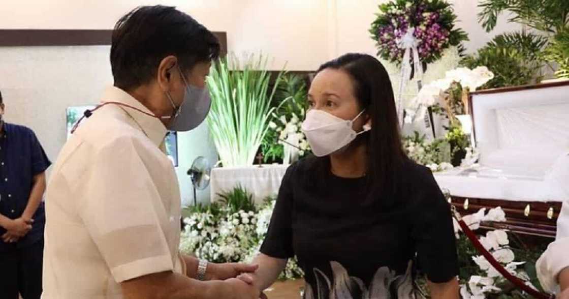 Presumptive President BBM attends Susan Roces’ wake; comforts Grace Poe