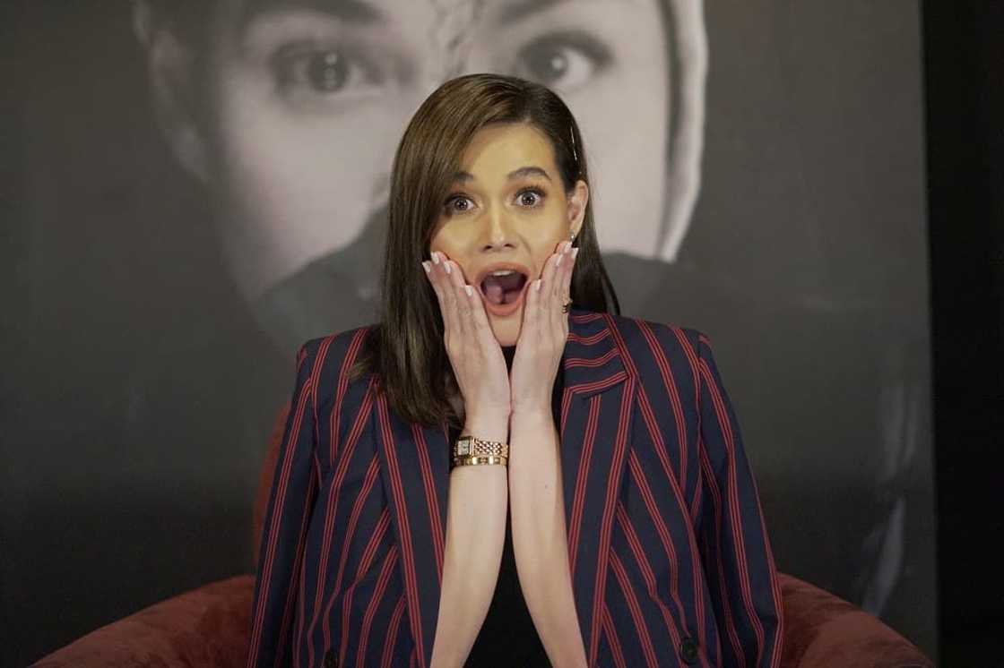 Bea Alonzo, nagbitiw ng hugot sa lovelife sa Bubble Gang: "Aagawin lang siya ng iba" Bea Alonzo, nagbitiw ng hugot sa lovelife sa Bubble Gang: "Aagawin lang siya ng iba"