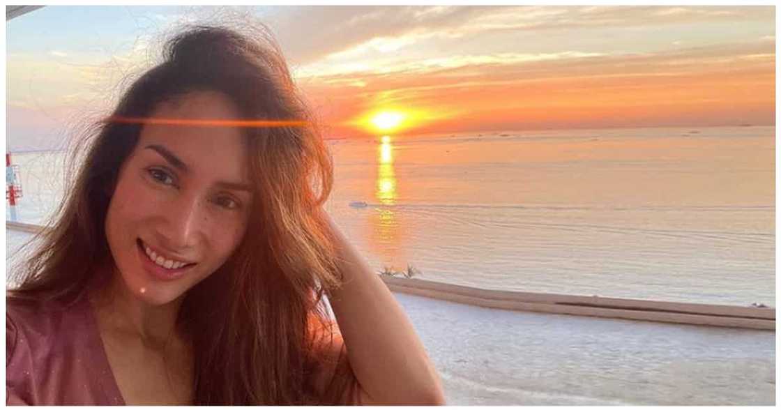 Ina Raymundo, ibinida ang kanyang unico jiho na mas matangkad pa sa kanya Ina Raymundo, ibinida ang kanyang unico jiho na mas matangkad pa sa kanya