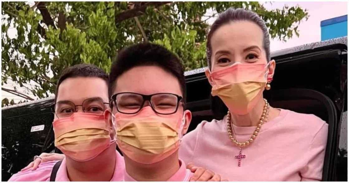 Bimby, namangha sa dami ng tao sa 'Tarlac is Pink' campaign rally nina VP Leni Robredo Bimby, namangha sa dami ng tao sa 'Tarlac is Pink' campaign rally nina VP Leni Robredo