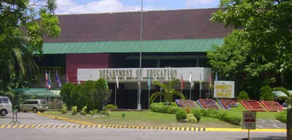 DepEd, pinabulaanan ang ‘fake news’ na tatanggalin ang K to 12 Matatag curriculum DepEd, pinabulaanan ang ‘fake news’ na tatanggalin ang K to 12 Matatag curriculum