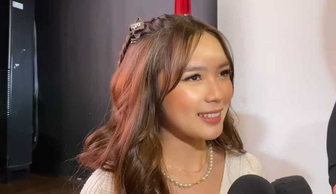 Francine Diaz, sinabing civil sila ni Andrea Brillantes Francine Diaz, sinabing civil sila ni Andrea Brillantes