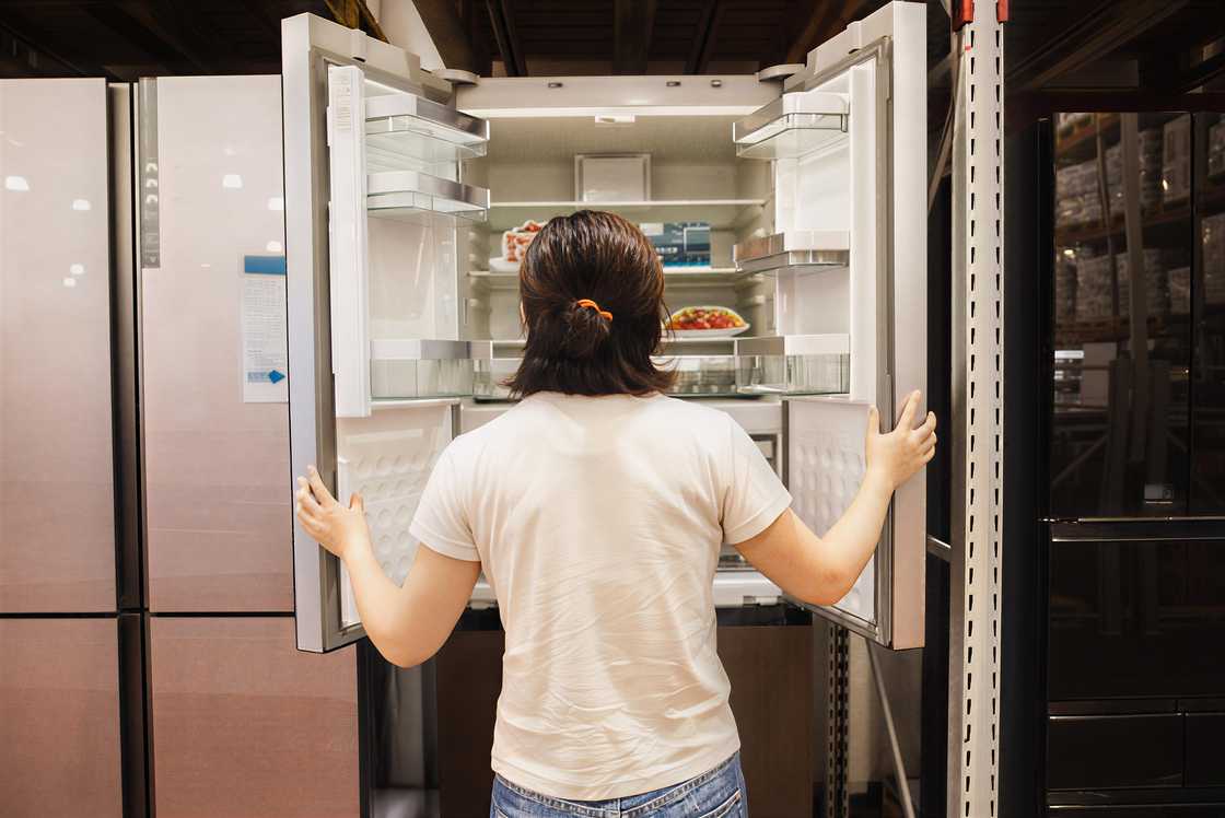 Asian woman is shopping