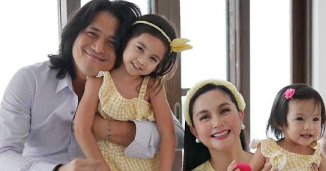 Robin Padilla, pina-sagip ang kanyang nanlulumong ipin sa dental clinic Robin Padilla, pina-sagip ang kanyang nanlulumong ipin sa dental clinic