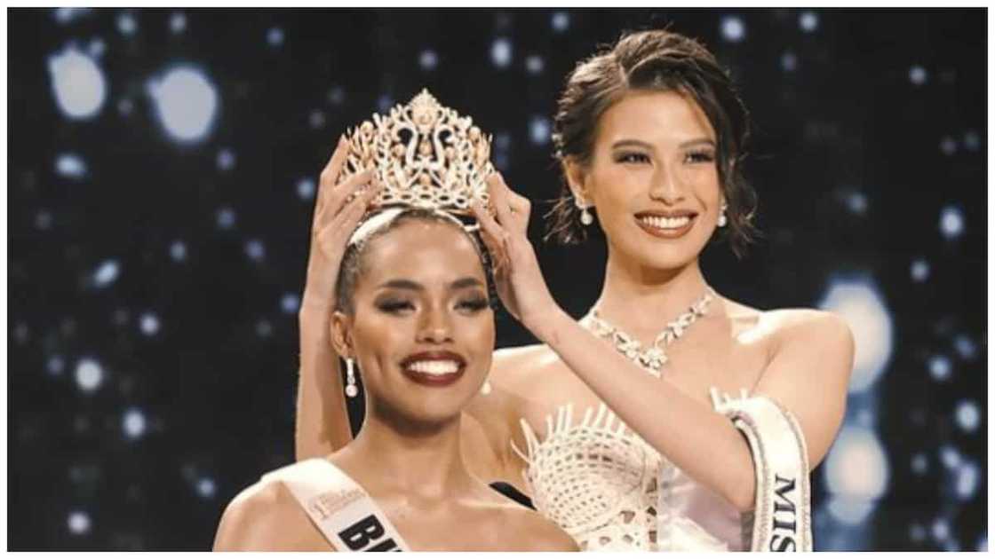 Chelsea Manalo, sa viral "crown" photo: "hindi ko talaga naramdaman na it would fall" Chelsea Manalo, sa viral "crown" photo: "hindi ko talaga naramdaman na it would fall"