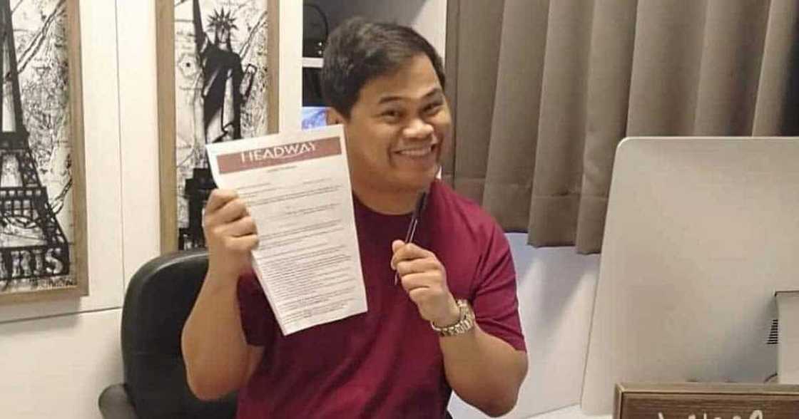 Ogie Diaz, may bonggang resbak sa basher ni VP Leni: "Di kayo makapaniwalang scholar, no?" Ogie Diaz, may bonggang resbak sa basher ni VP Leni: "Di kayo makapaniwalang scholar, no?"