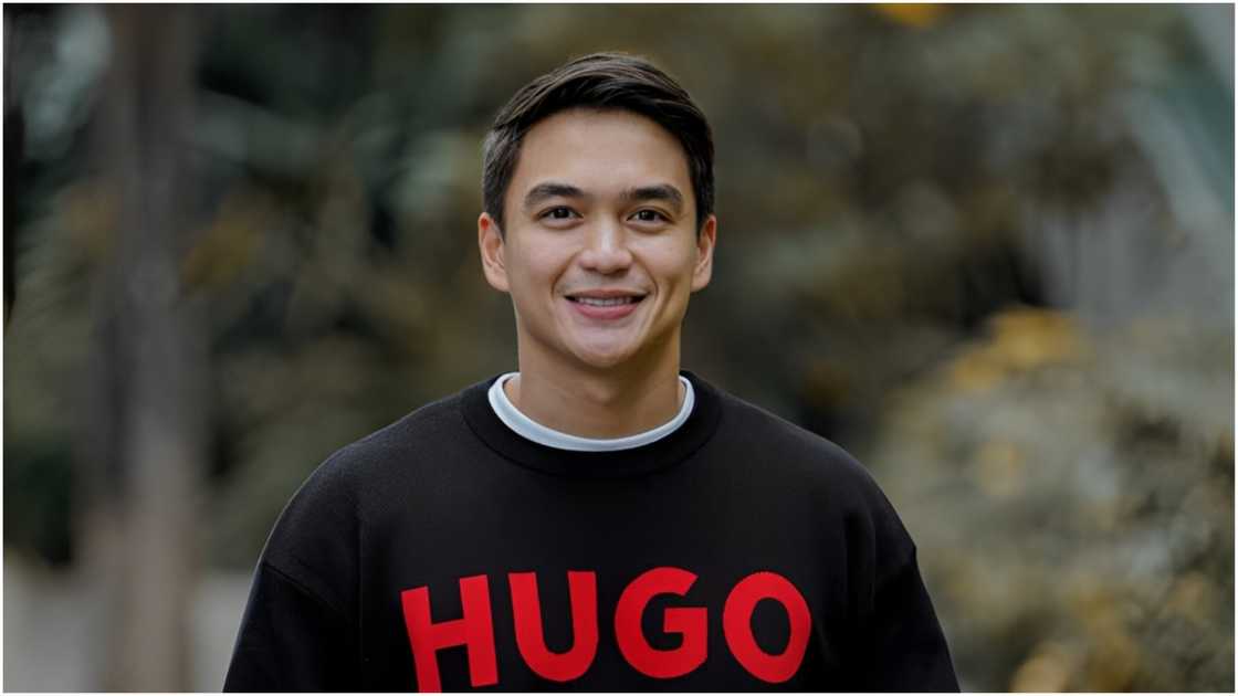 Dominic Roque, usap-usapan ang kanyang 'one letter' post Dominic Roque, usap-usapan ang kanyang 'one letter' post